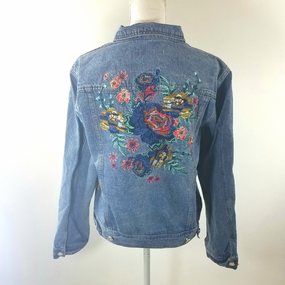 Button Up Floral Embroidered Denim/Jean Jacket - Picture 7 of 8